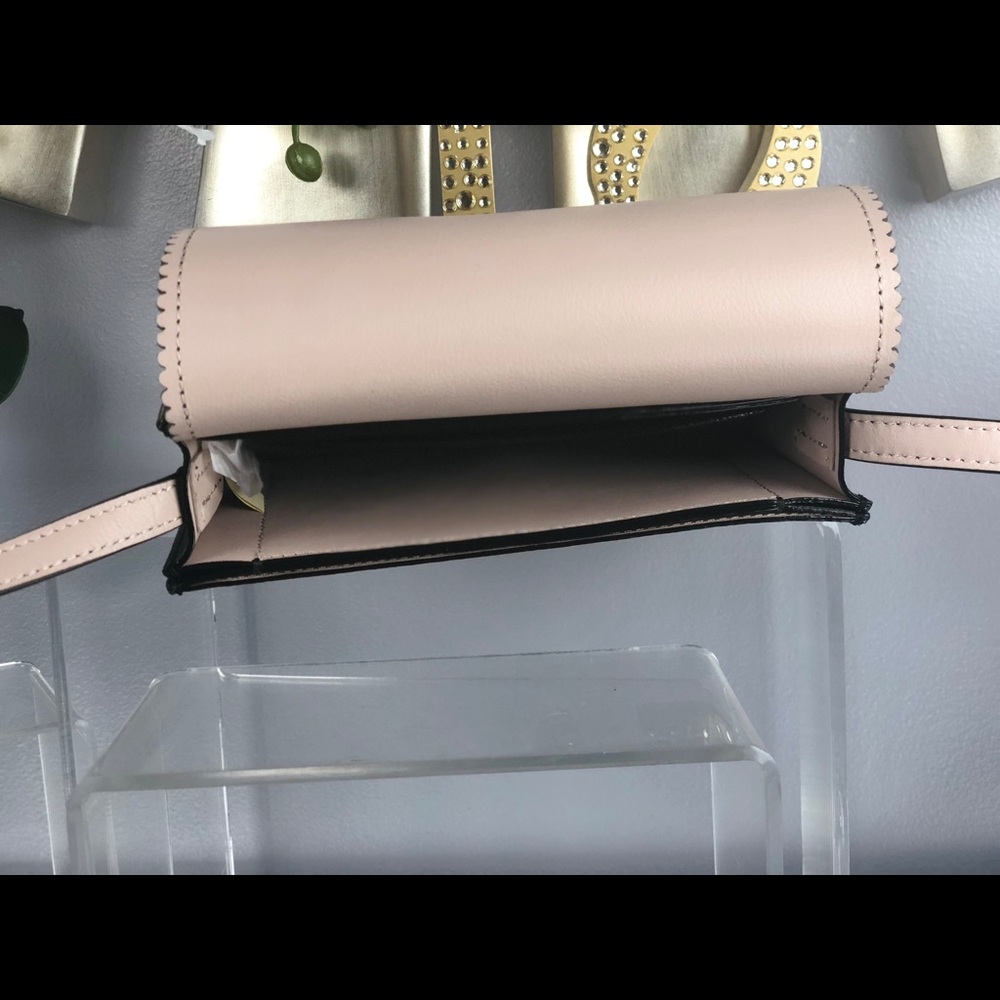 KATE SPADE Hani Vanderbilt Place Bow Crossbody Bag - Picture 6 of 8